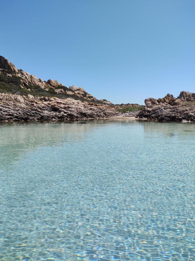 Villa Carlotta La Maddalena ラ・マッダレーナ エクステリア 写真